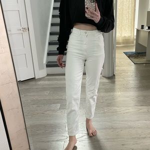 Mom fit jeans